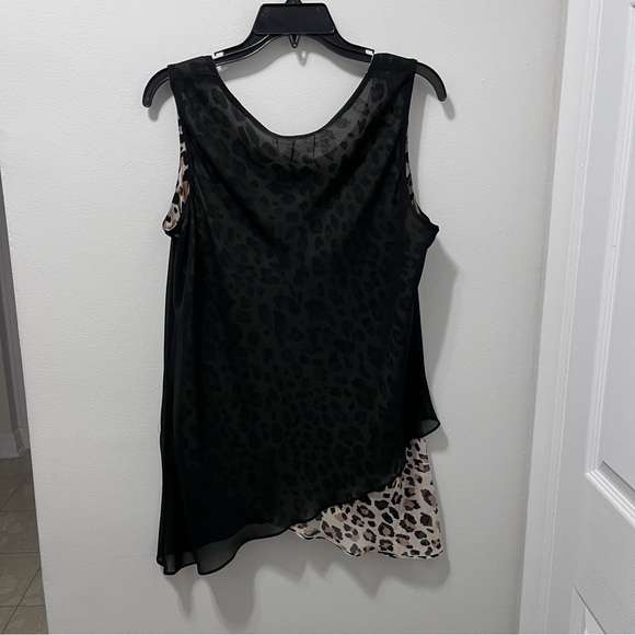 JOSEPH RIBKOFF
LEOPARD PRINT REVERSIBLE TANK - Picture 12 of 14